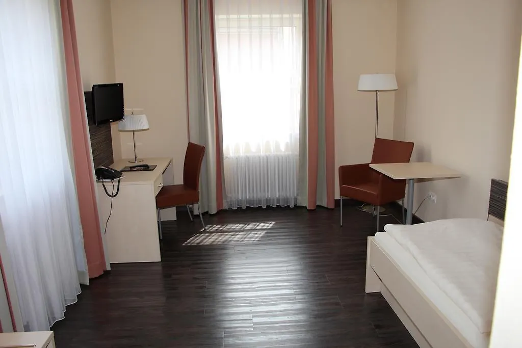 Hotel Gaestehaus Der Katholischen Akademie Regensburg